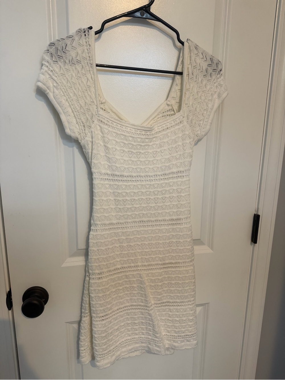 Hollister Women's Ivory Crochet Knit Short Sleeve Dress size Small